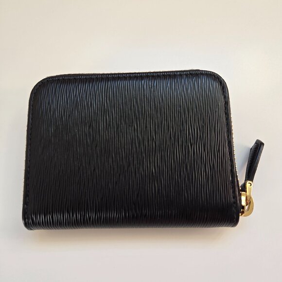 Prada Small Zippy Wallet - Picture 2 of 7